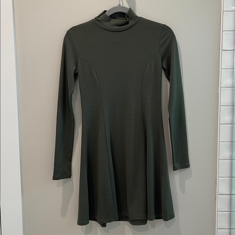 Forever 21 Olive Long Sleeve mini Dress size S